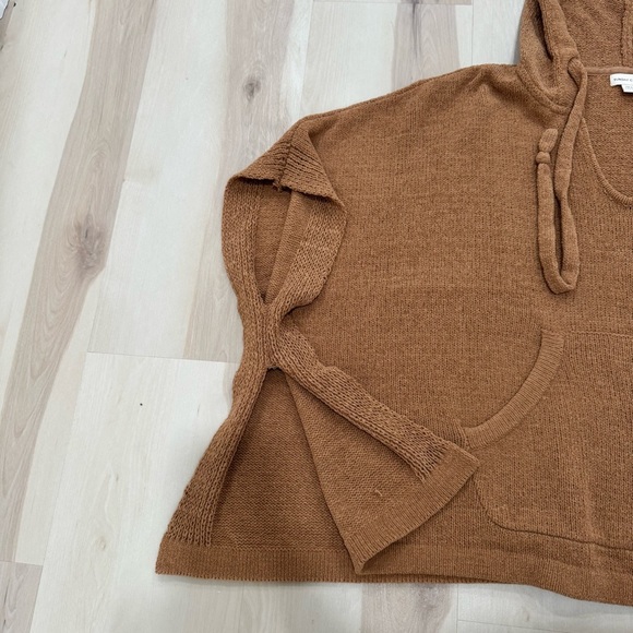 Sunday Citizen Nube Hooded Poncho Camel Tan Women's One Size Comfy Cozy Soft - Picture 6 of 13